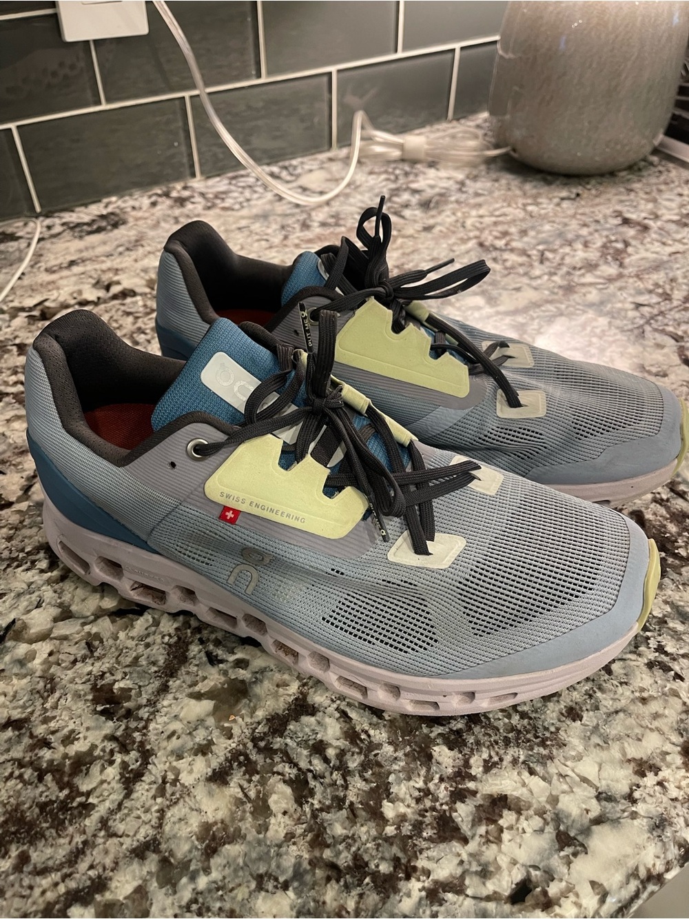 On Running Cloudrunning womans Running Shoes - Light Blue/Gray with Lime Accents